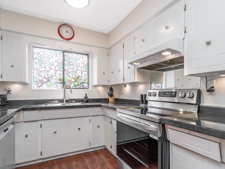 7385 129 Street, Surrey, BC, V3W 7B8 - 9