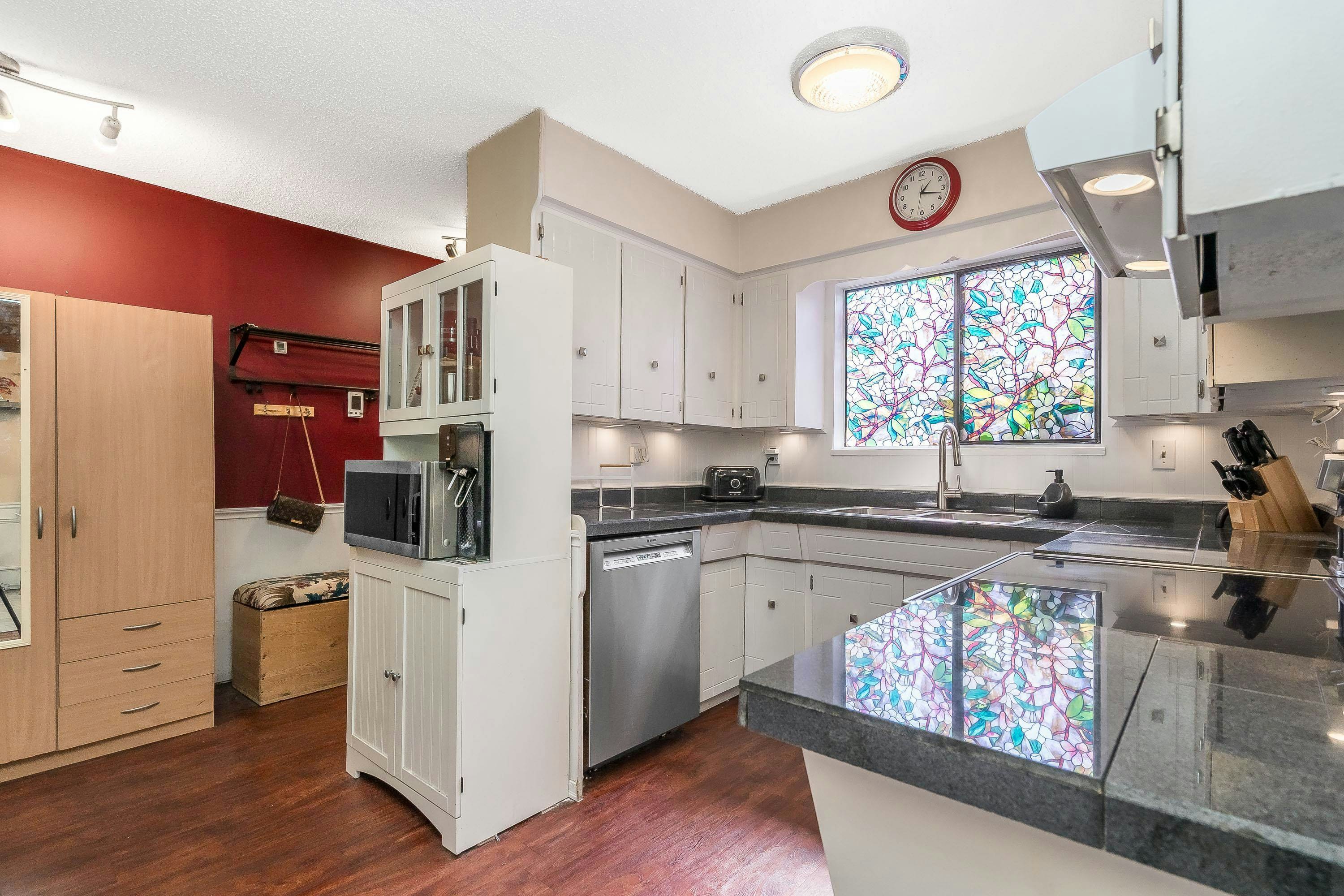 7385 129 Street, Surrey, BC, V3W 7B8 - 7