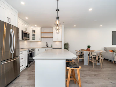 105-2968 Burlington Drive - 4