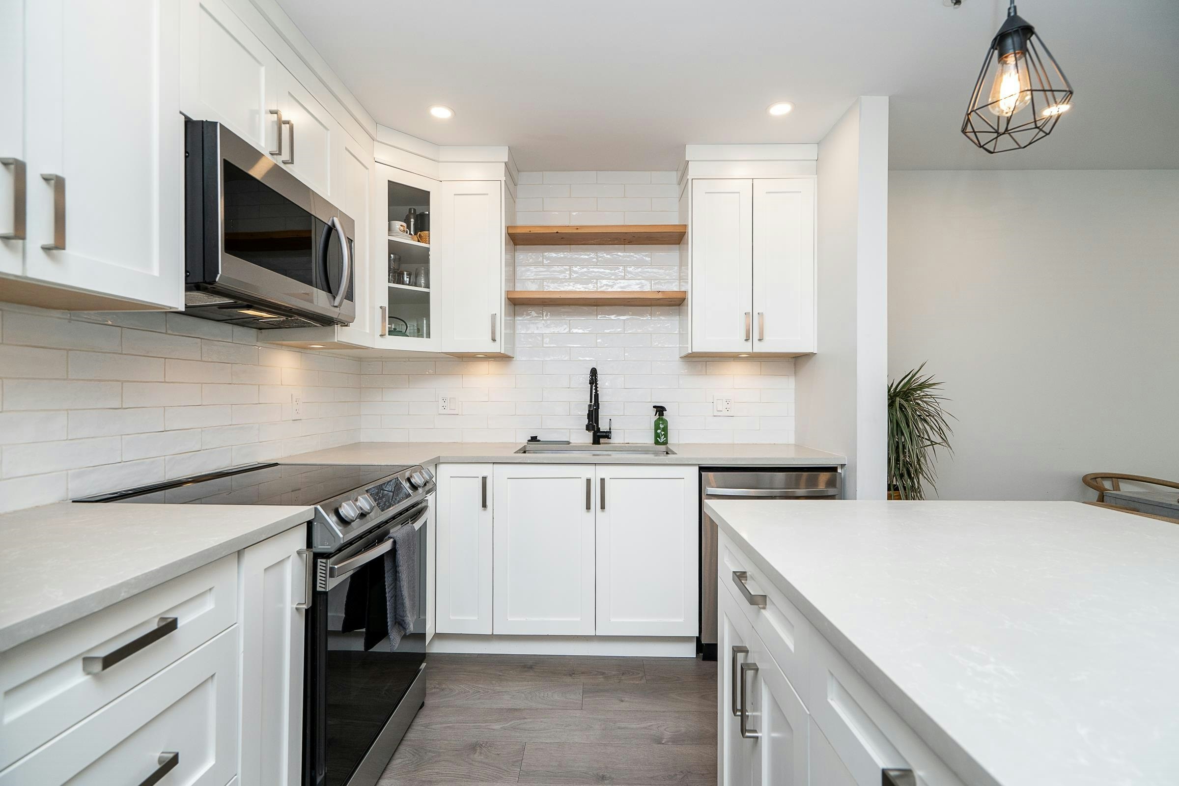 105-2968 Burlington Drive - 5
