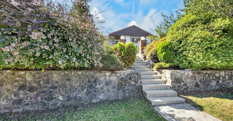 4116 Gilpin Crescent, Burnaby, BC, V5G 2K2 - 3