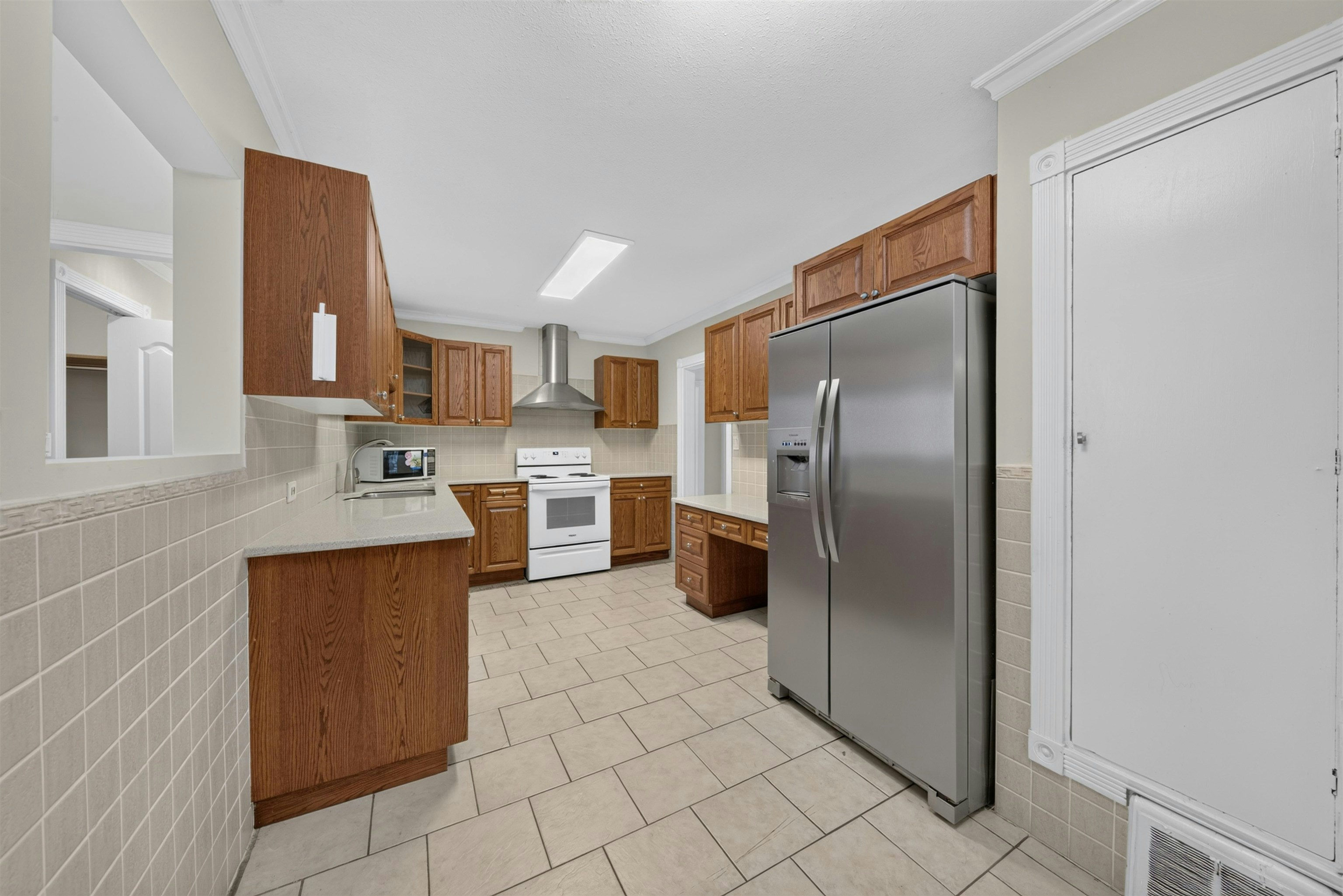 4116 Gilpin Crescent, Burnaby, BC, V5G 2K2 - 24