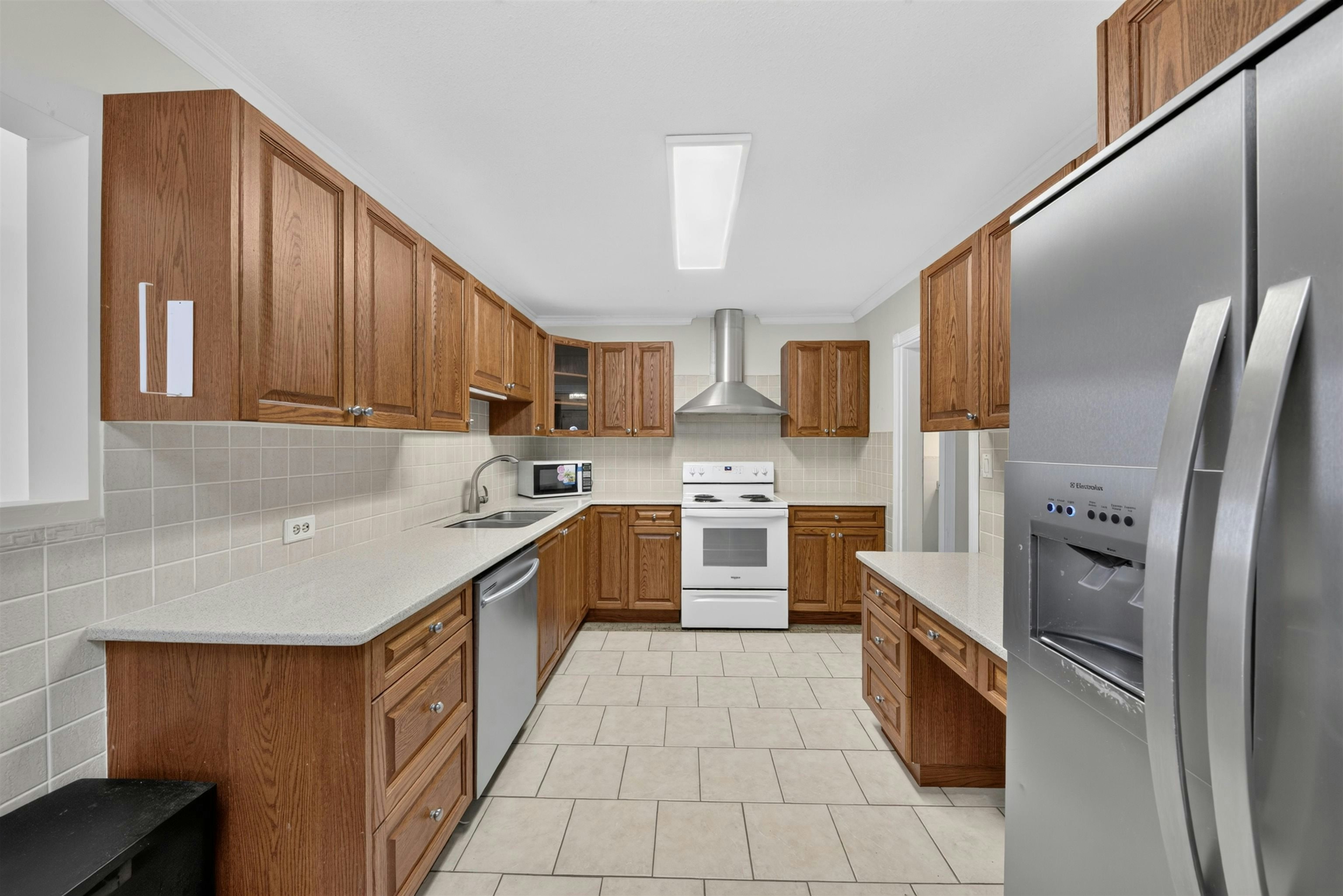4116 Gilpin Crescent, Burnaby, BC, V5G 2K2 - 25