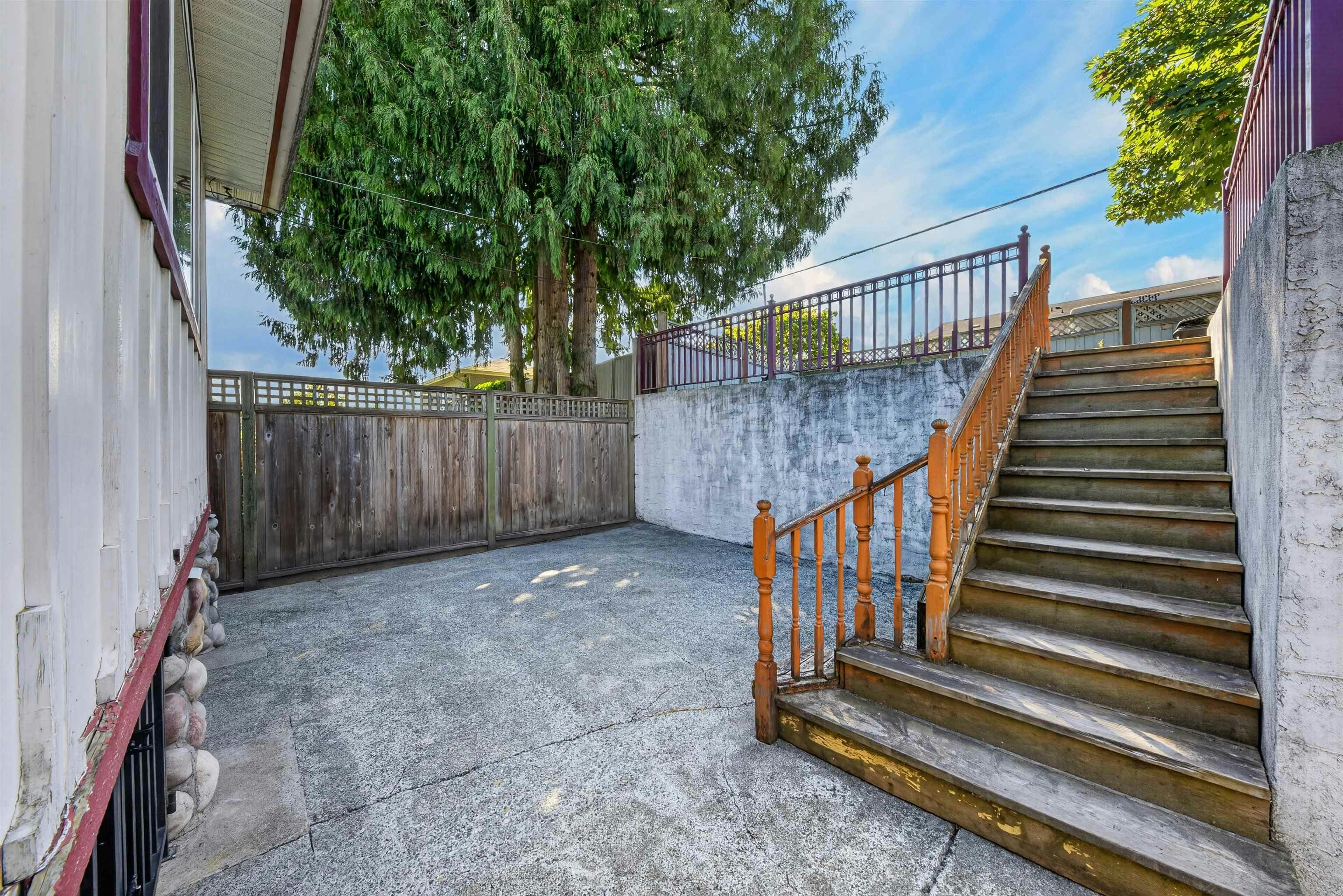 4116 Gilpin Crescent, Burnaby, BC, V5G 2K2 - 9