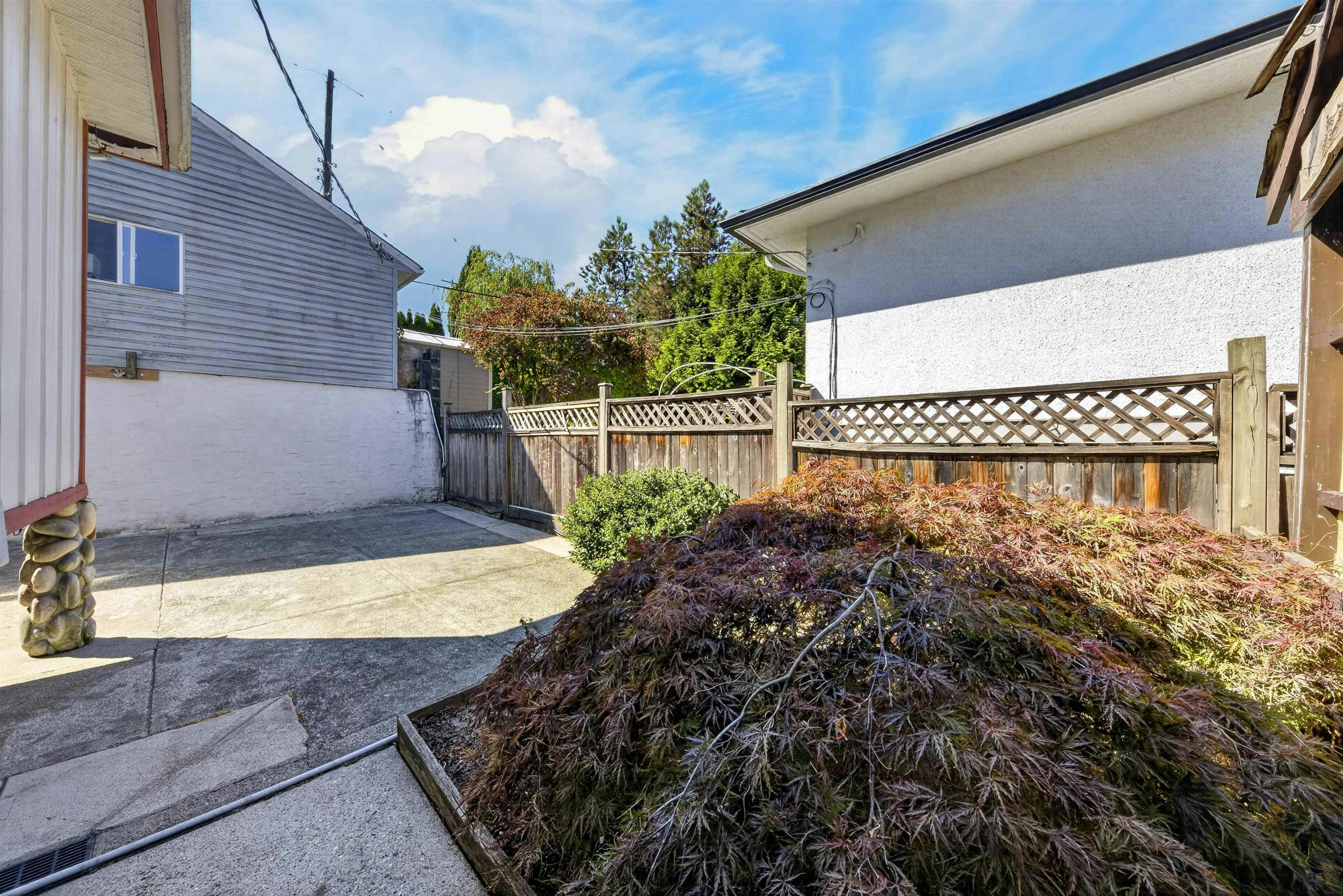 4116 Gilpin Crescent, Burnaby, BC, V5G 2K2 - 8
