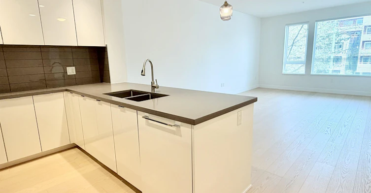 319-255 W 1st Street, North Vancouver, BC, V7M 3G8 - 2