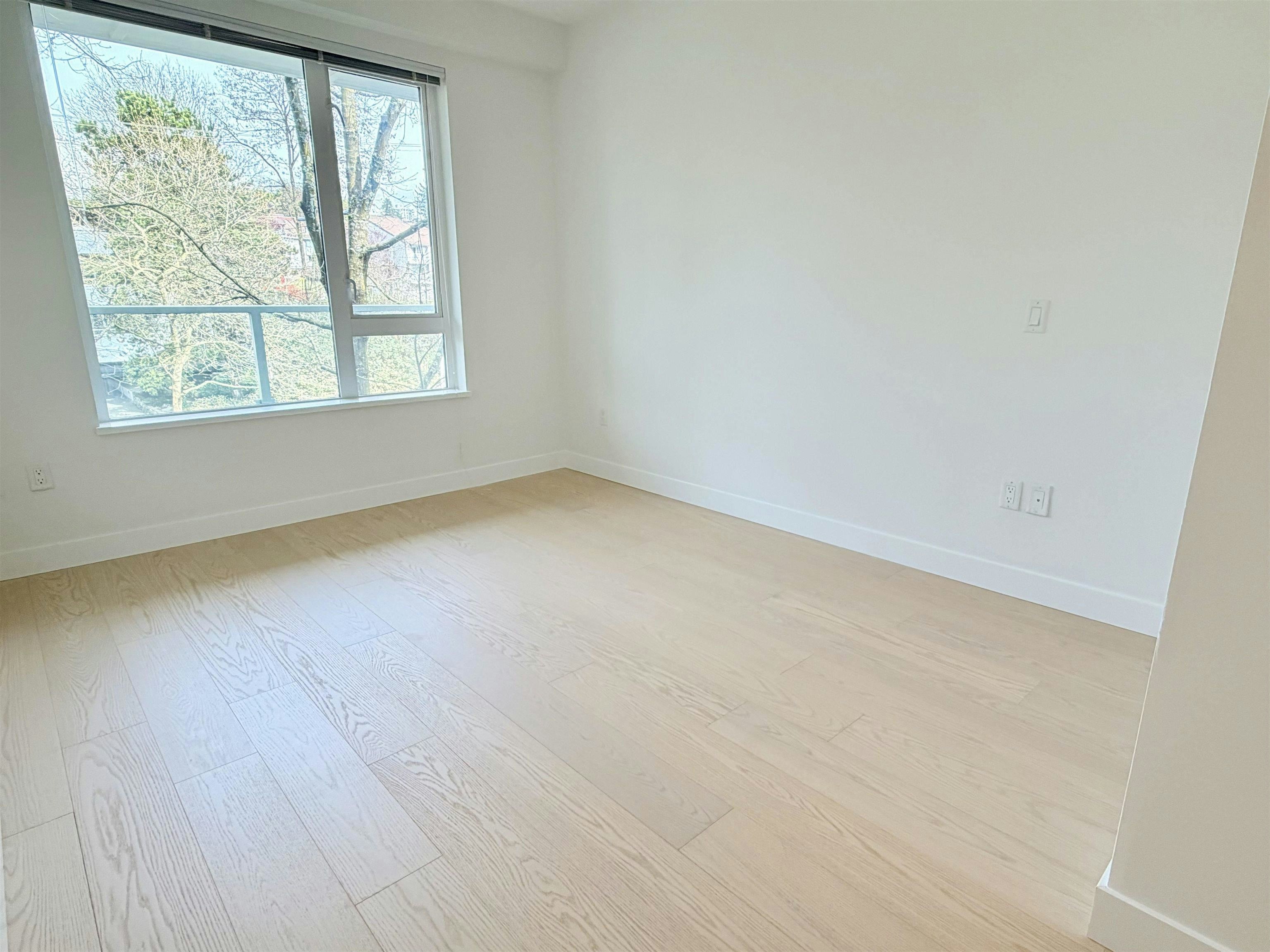 319-255 W 1st Street, North Vancouver, BC, V7M 3G8 - 12