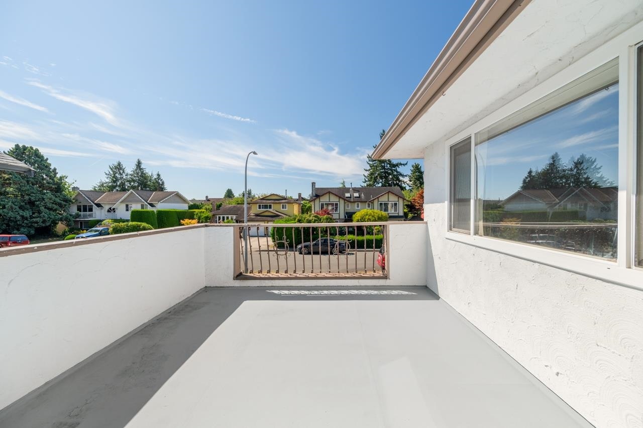 9551 Snowdon Avenue, Richmond, BC, V7A 2M2 - 11