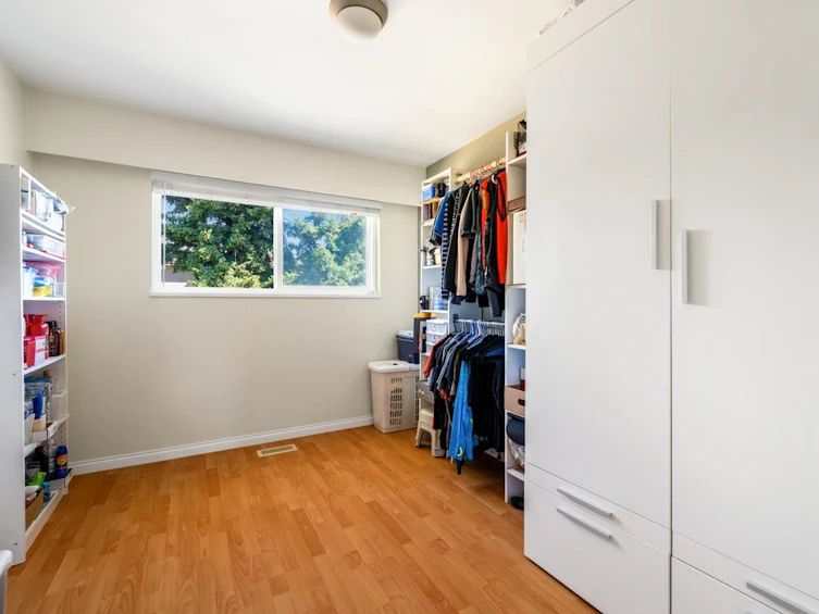 9551 Snowdon Avenue, Richmond, BC, V7A 2M2 - 17