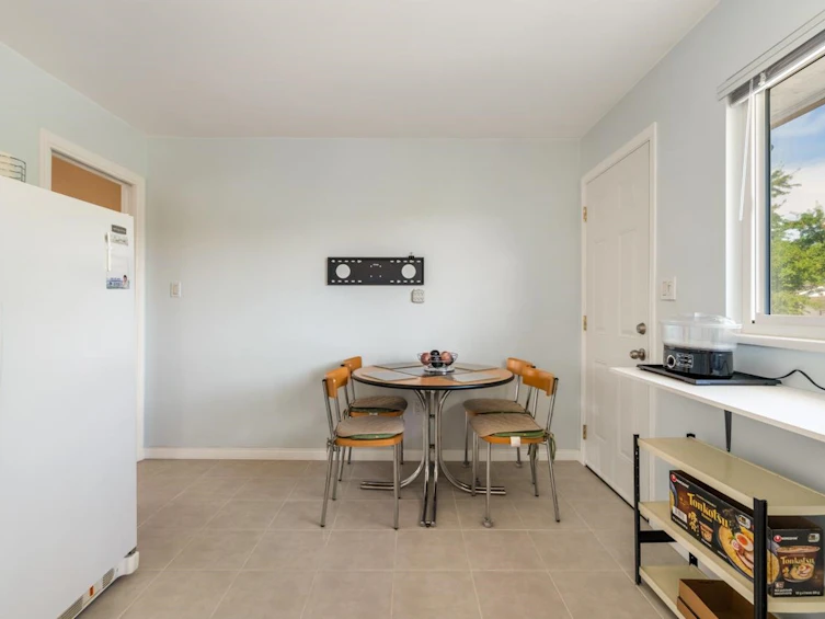 9551 Snowdon Avenue, Richmond, BC, V7A 2M2 - 14