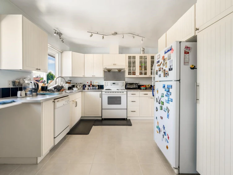 9551 Snowdon Avenue, Richmond, BC, V7A 2M2 - 16
