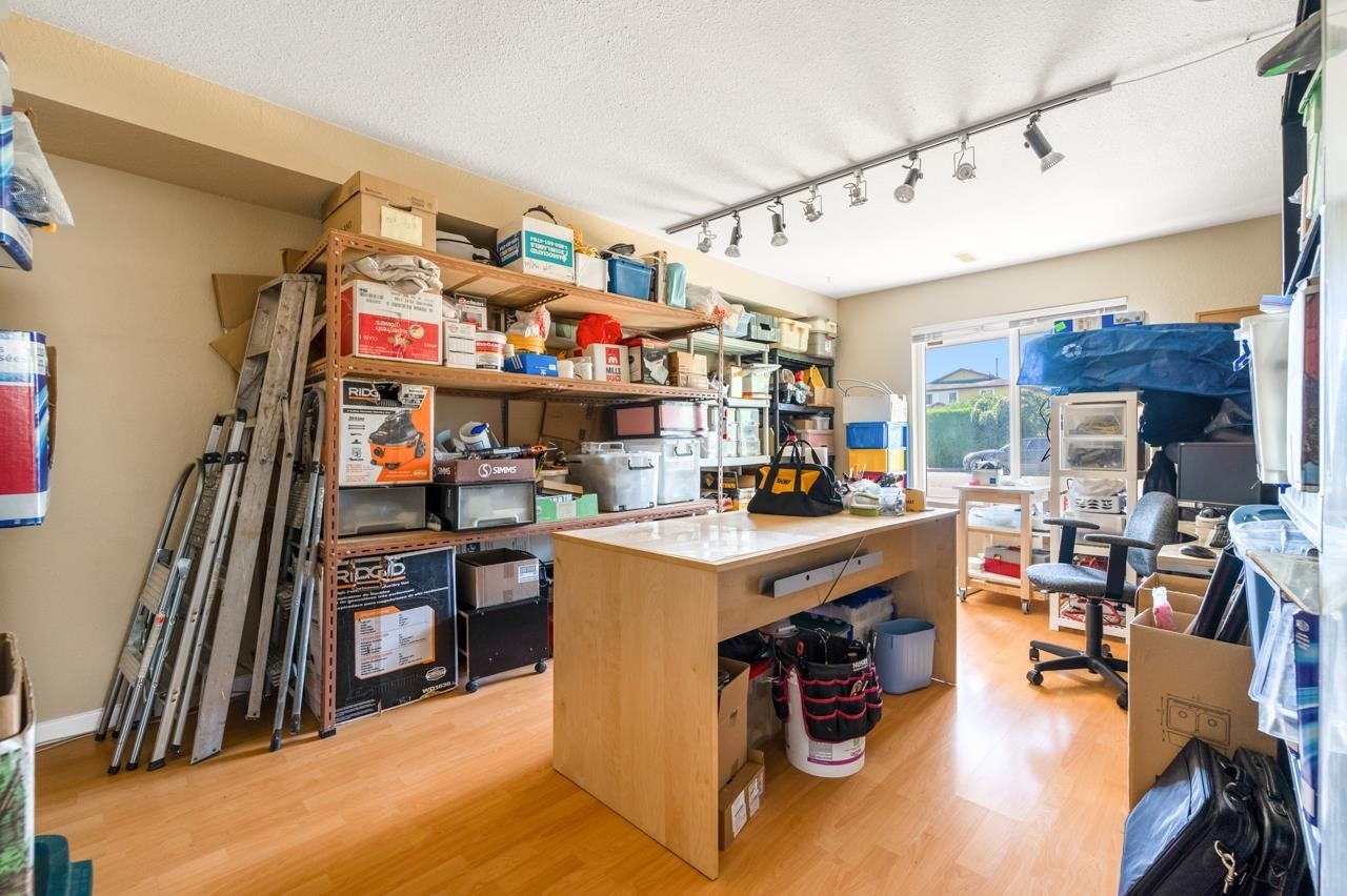 9551 Snowdon Avenue, Richmond, BC, V7A 2M2 - 6