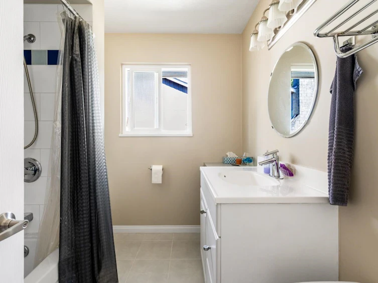 9551 Snowdon Avenue, Richmond, BC, V7A 2M2 - 21