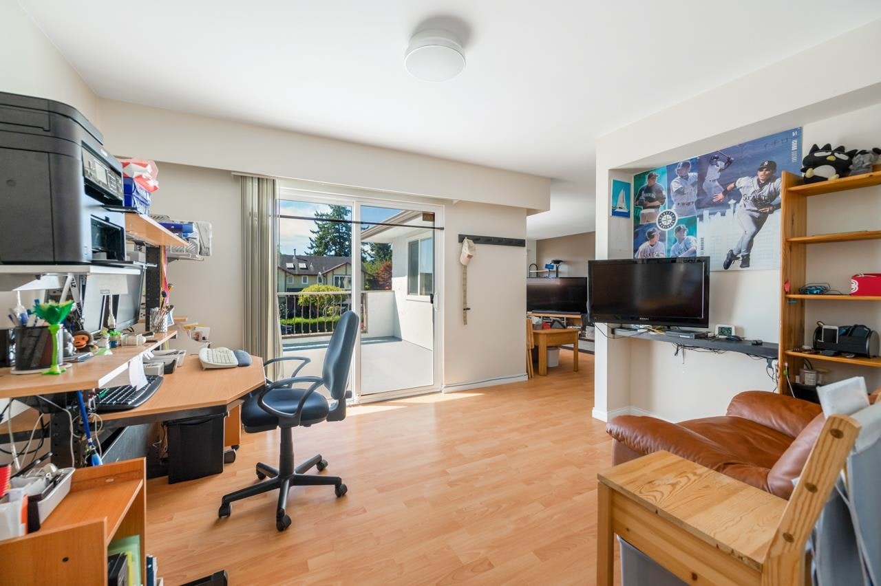 9551 Snowdon Avenue, Richmond, BC, V7A 2M2 - 13