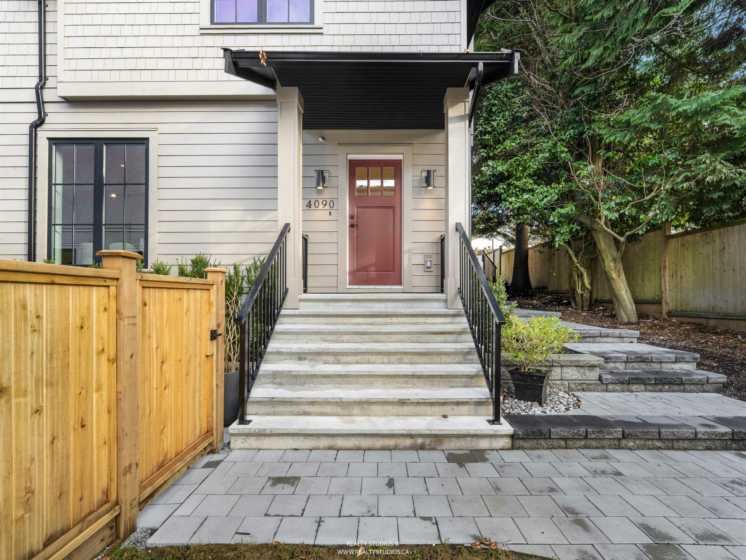 4090 Maple Crescent - 3