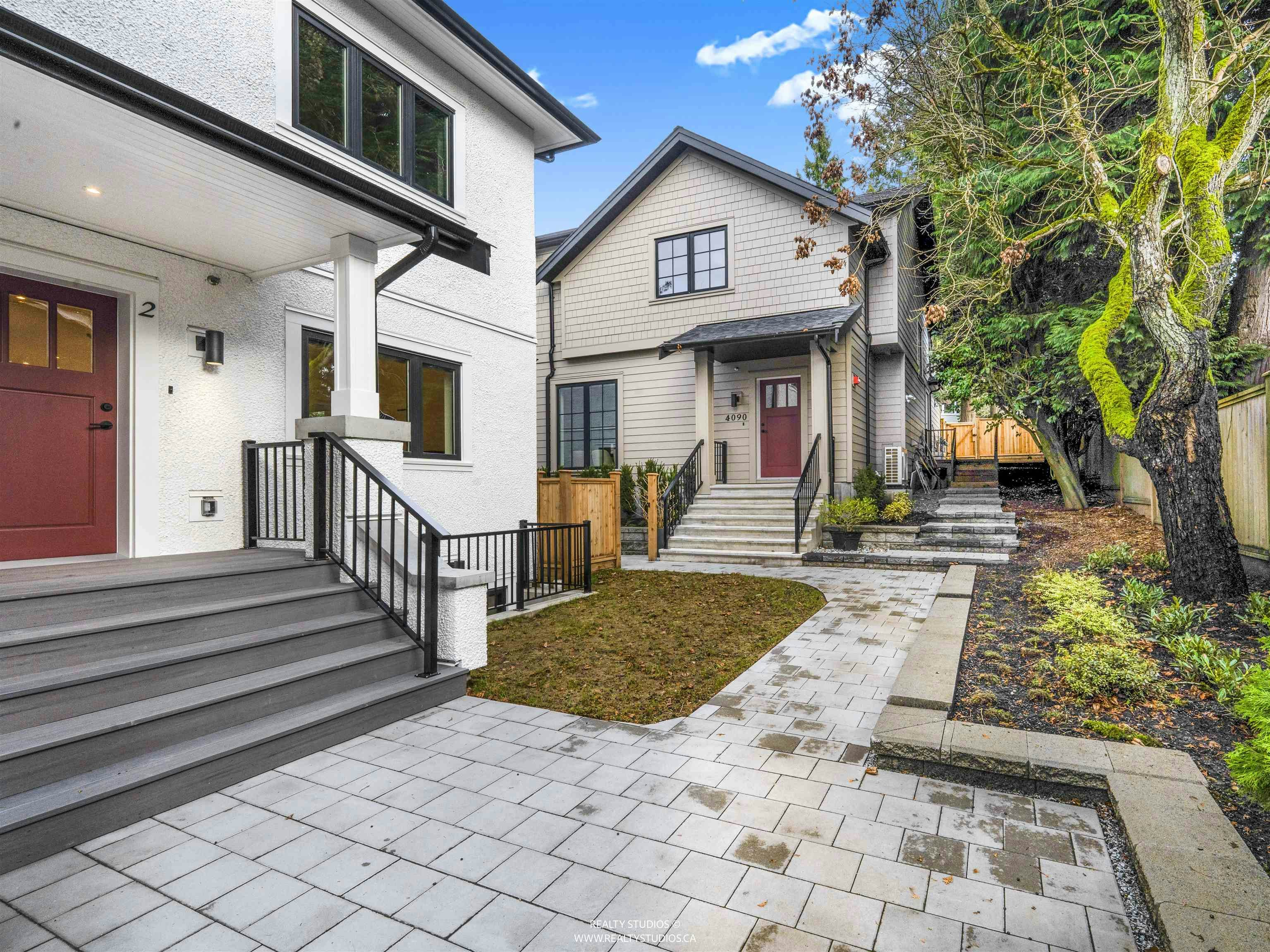 4090 Maple Crescent - 2