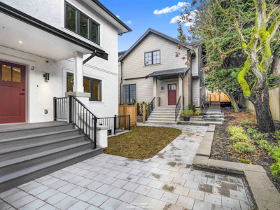 4090 Maple Crescent - 2