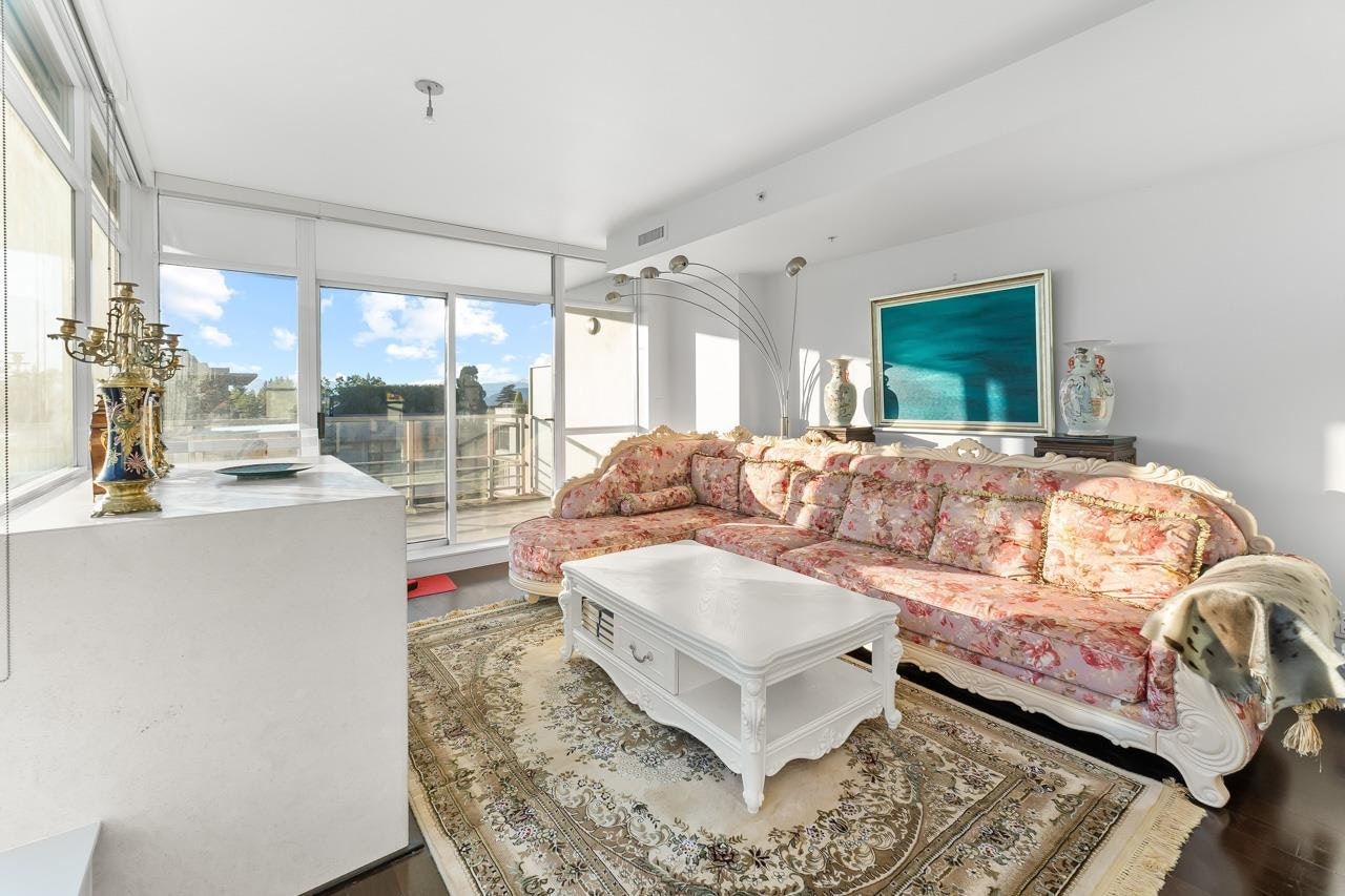 502-6080 Iona Drive - 5
