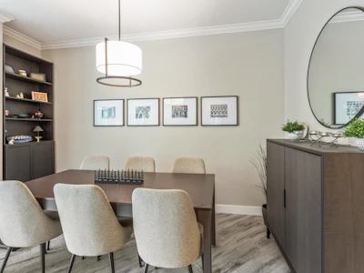 211-8560 General Currie Road - 5