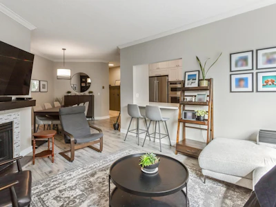 211-8560 General Currie Road - 3