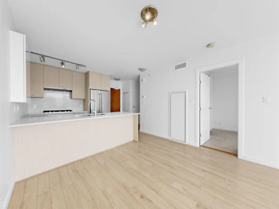 808-7708 Alderbridge Way - 4