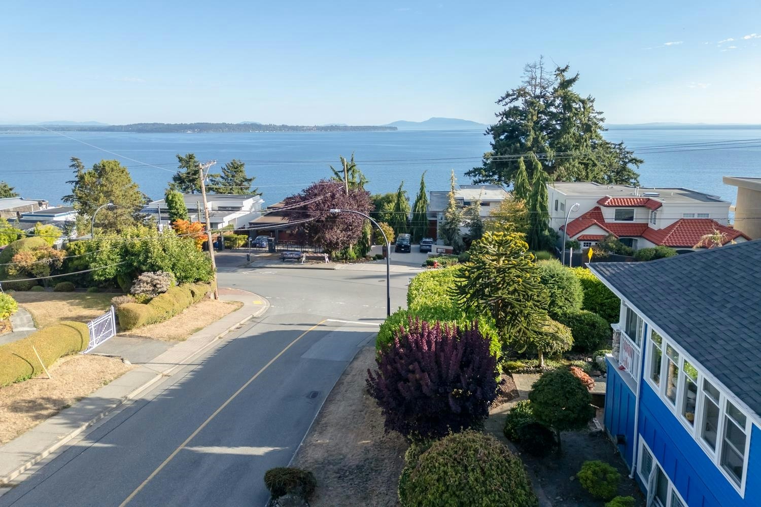 14139 Marine Drive, Surrey, BC, V4B 1A6