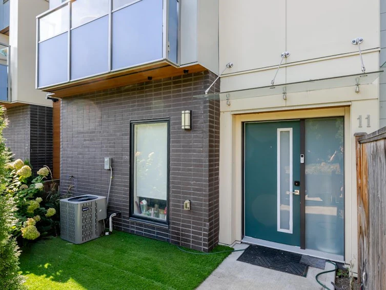 11-5858 132 Street, Surrey, BC, V3X 1N1 - 5