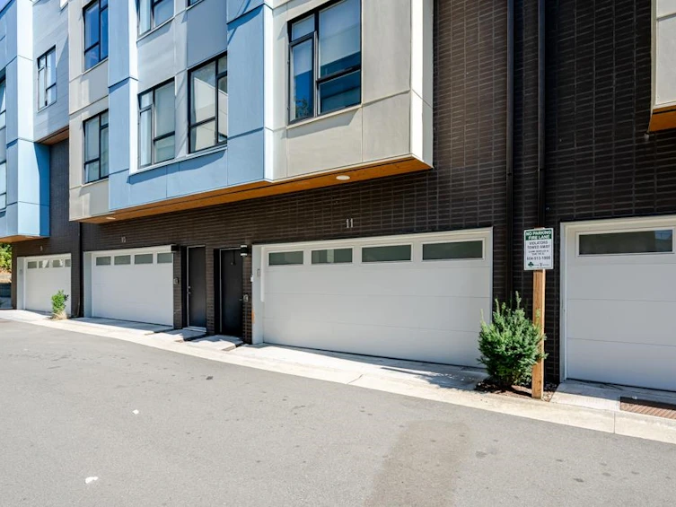 11-5858 132 Street, Surrey, BC, V3X 1N1 - 2