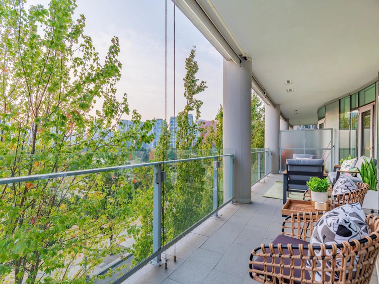 404-1616 Columbia Street, Vancouver, BC, V5Y 0B7 - 9