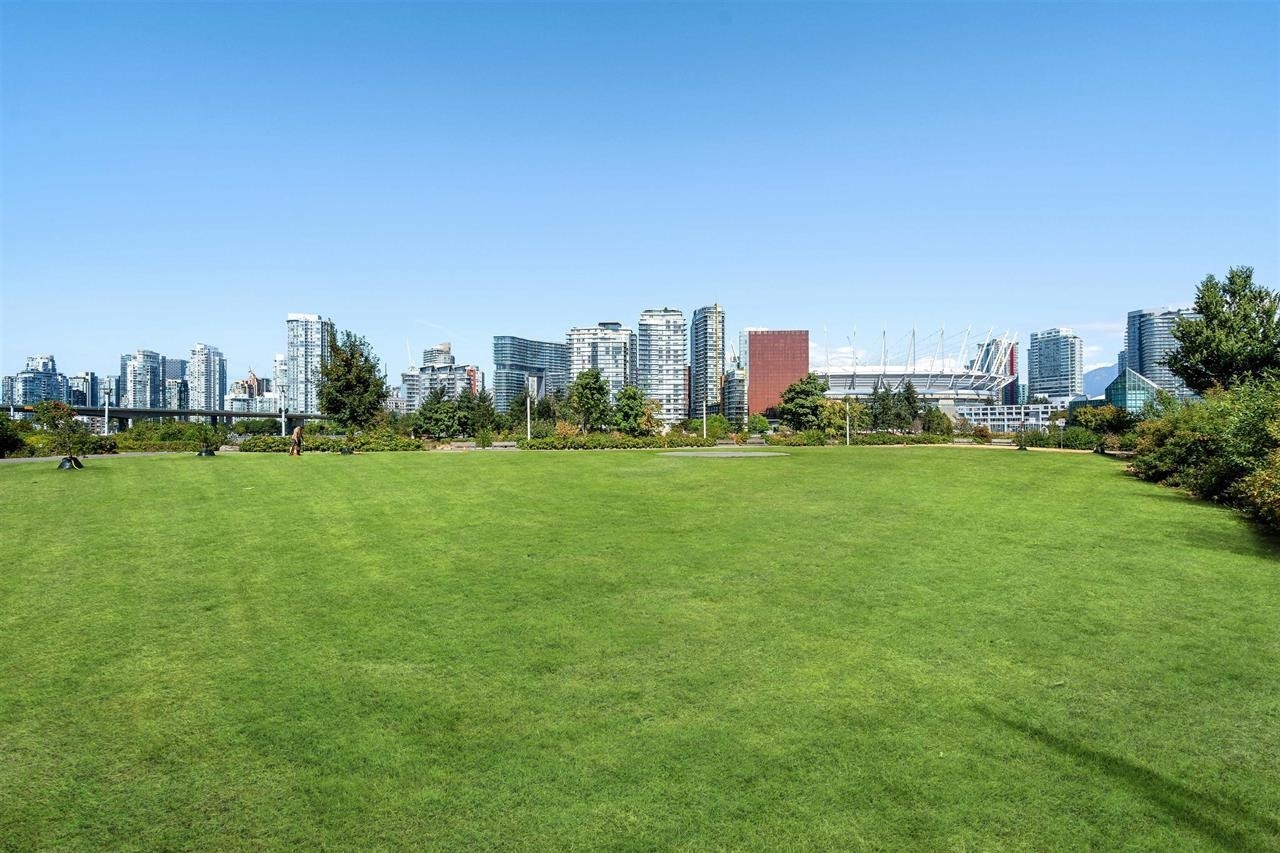 404-1616 Columbia Street, Vancouver, BC, V5Y 0B7 - 22