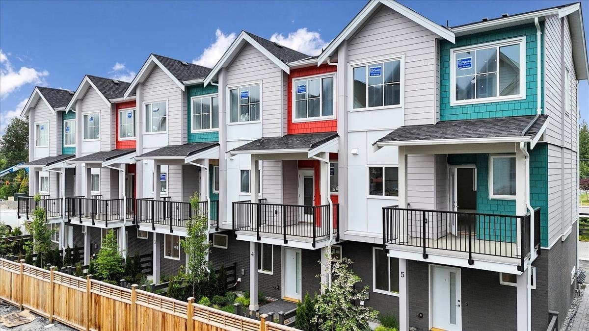 4-10392 240a Street, Maple Ridge, BC, V2W 1G3