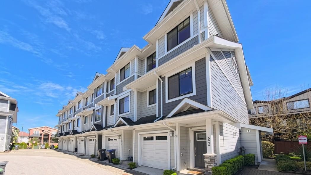 23-189 Wood Street, New Westminster, BC, V3M 0L7