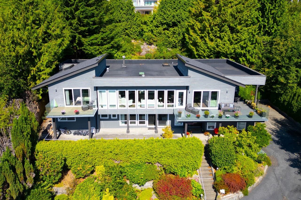 1135 Groveland Court, West Vancouver, BC, V7S 1Z7