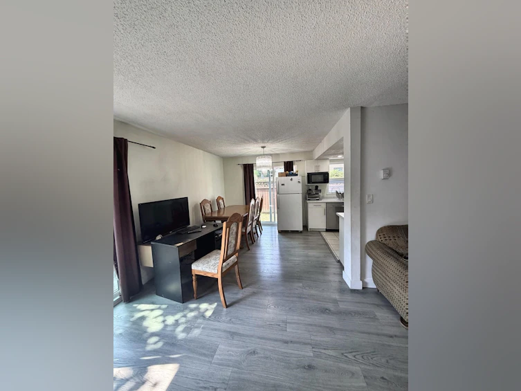 101-7131 133a Street, Surrey, BC, V3W 8A1 - 7