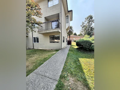 101-7131 133a Street - 2