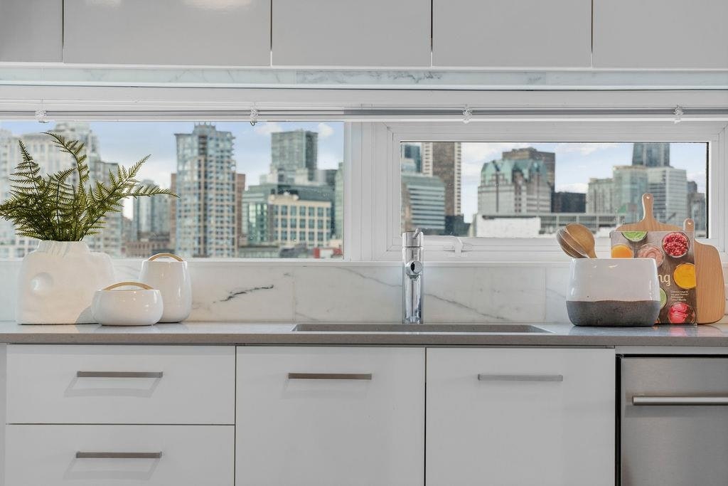 807-231 E Pender Street, Vancouver, BC, V6A 0G3 - 28