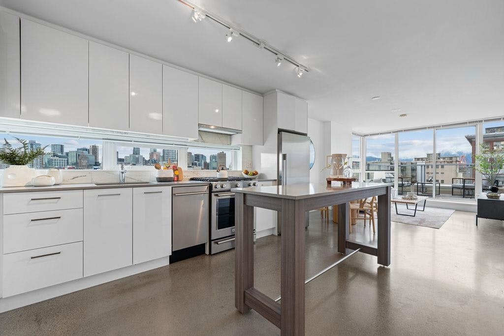 807-231 E Pender Street, Vancouver, BC, V6A 0G3 - 17