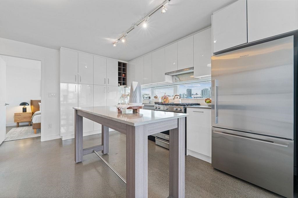 807-231 E Pender Street, Vancouver, BC, V6A 0G3 - 8