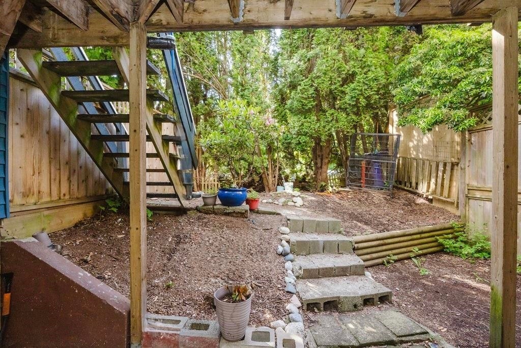 623 Farnham Road, Gibsons, BC, C0N 1V8 - 21