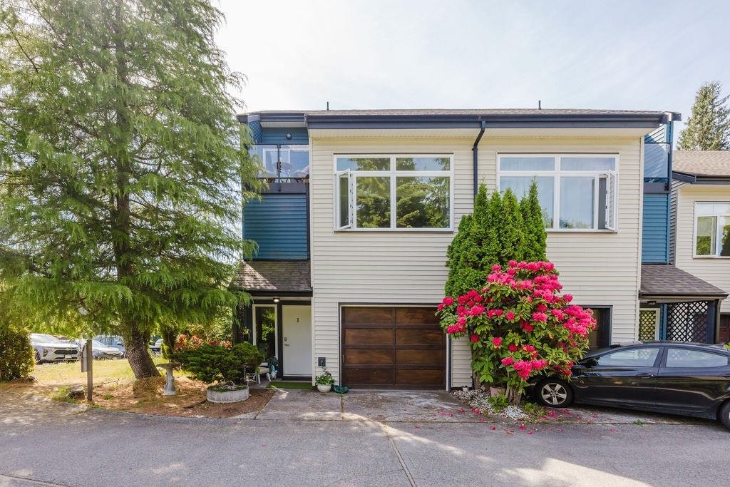 623 Farnham Road, Gibsons, BC, C0N 1V8