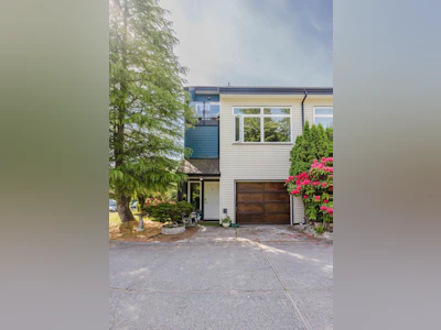 623 Farnham Road - 3