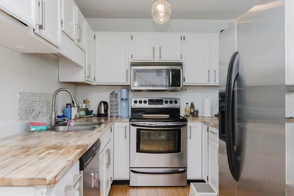 623 Farnham Road, Gibsons, BC, C0N 1V8 - 7