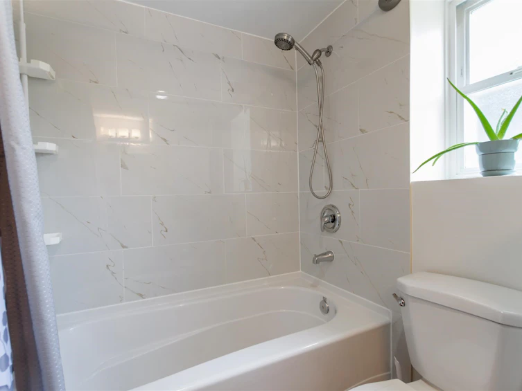 8511 111a Street, Delta, BC, V4C 7C9 - 21