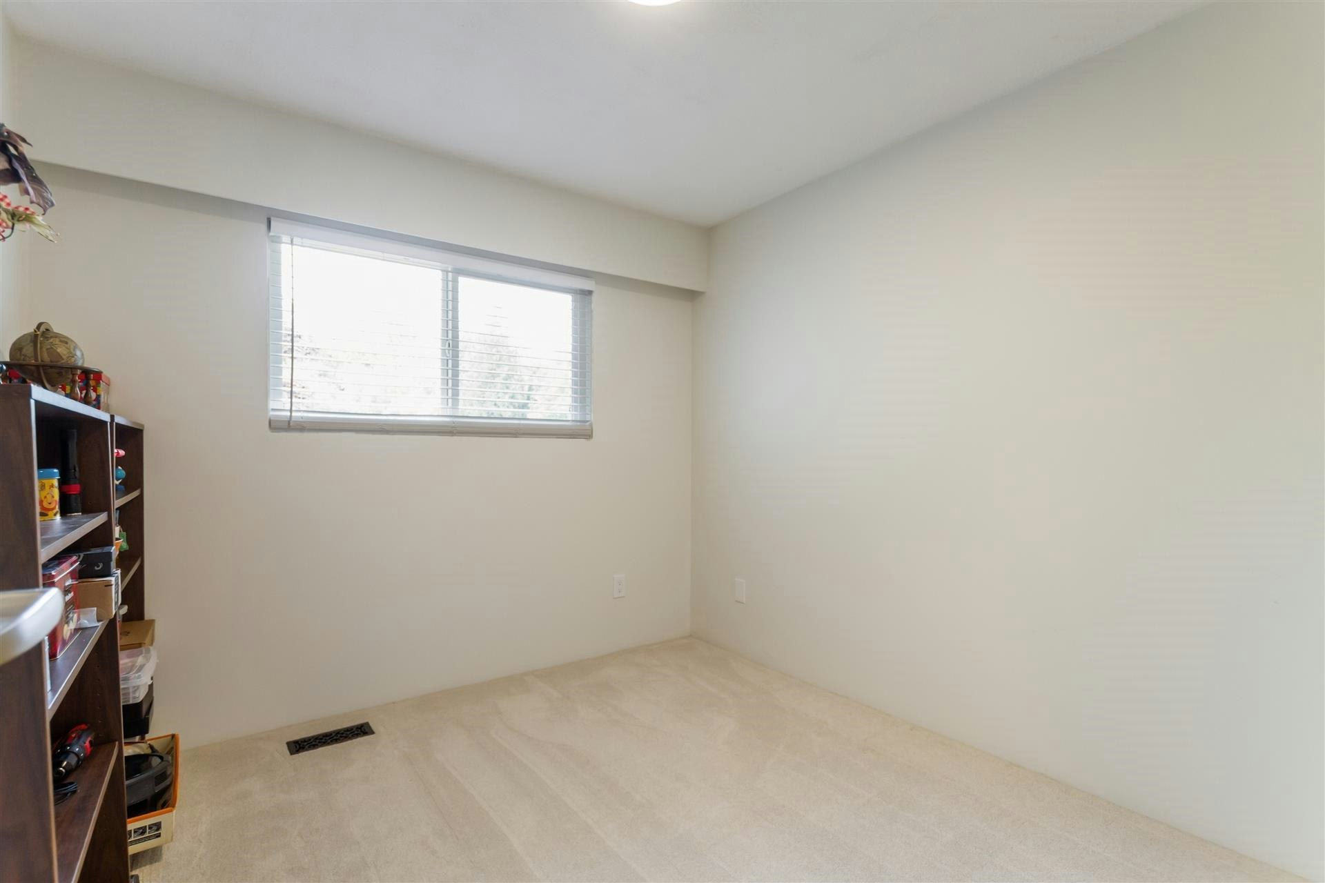 8511 111a Street, Delta, BC, V4C 7C9 - 13