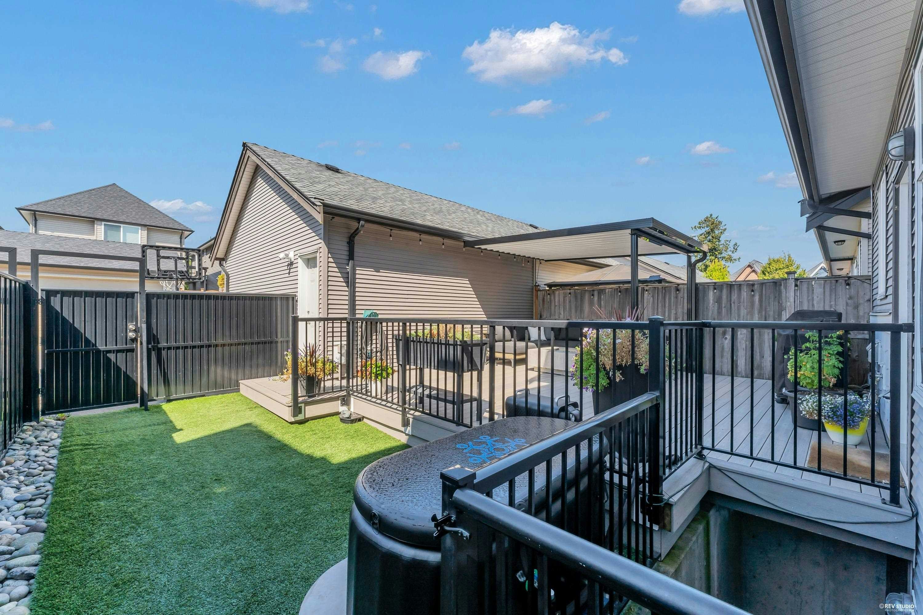 7701 211a Street, Langley, BC, V2Y 0K7 - 32