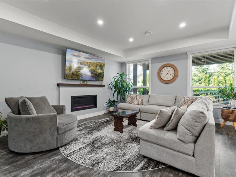 45977 Lake Drive, Chilliwack, BC, V2R 2P9 - 8