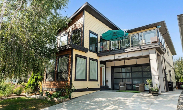 45977 Lake Drive