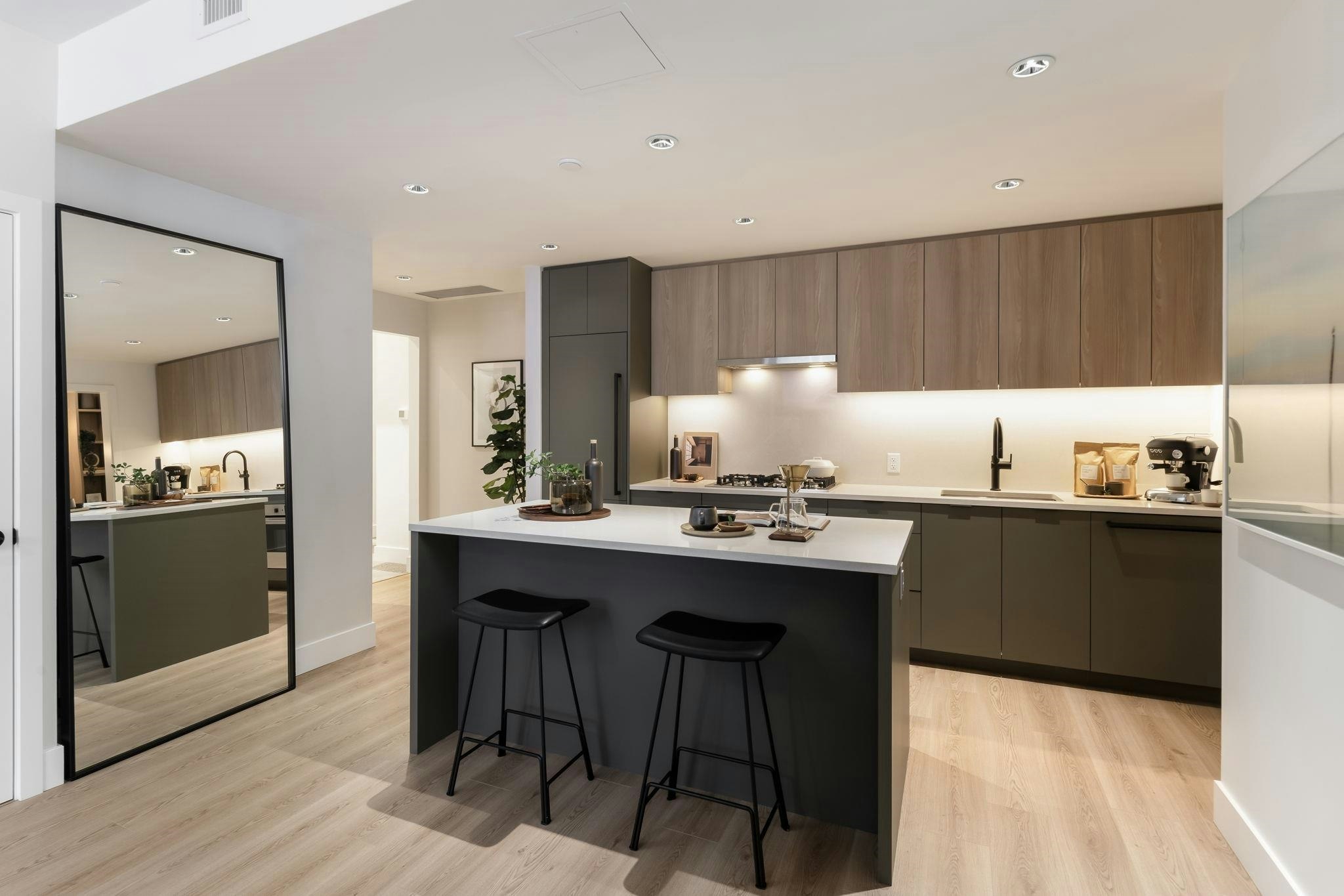626-8633 River District Crossing, Vancouver, BC, V5S 4N4