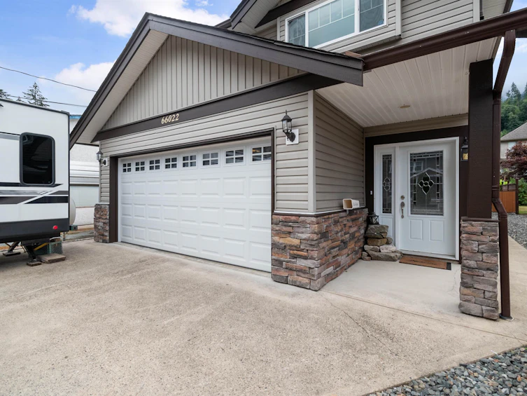 66022 Park Avenue, Hope, BC, V0X 1L1
