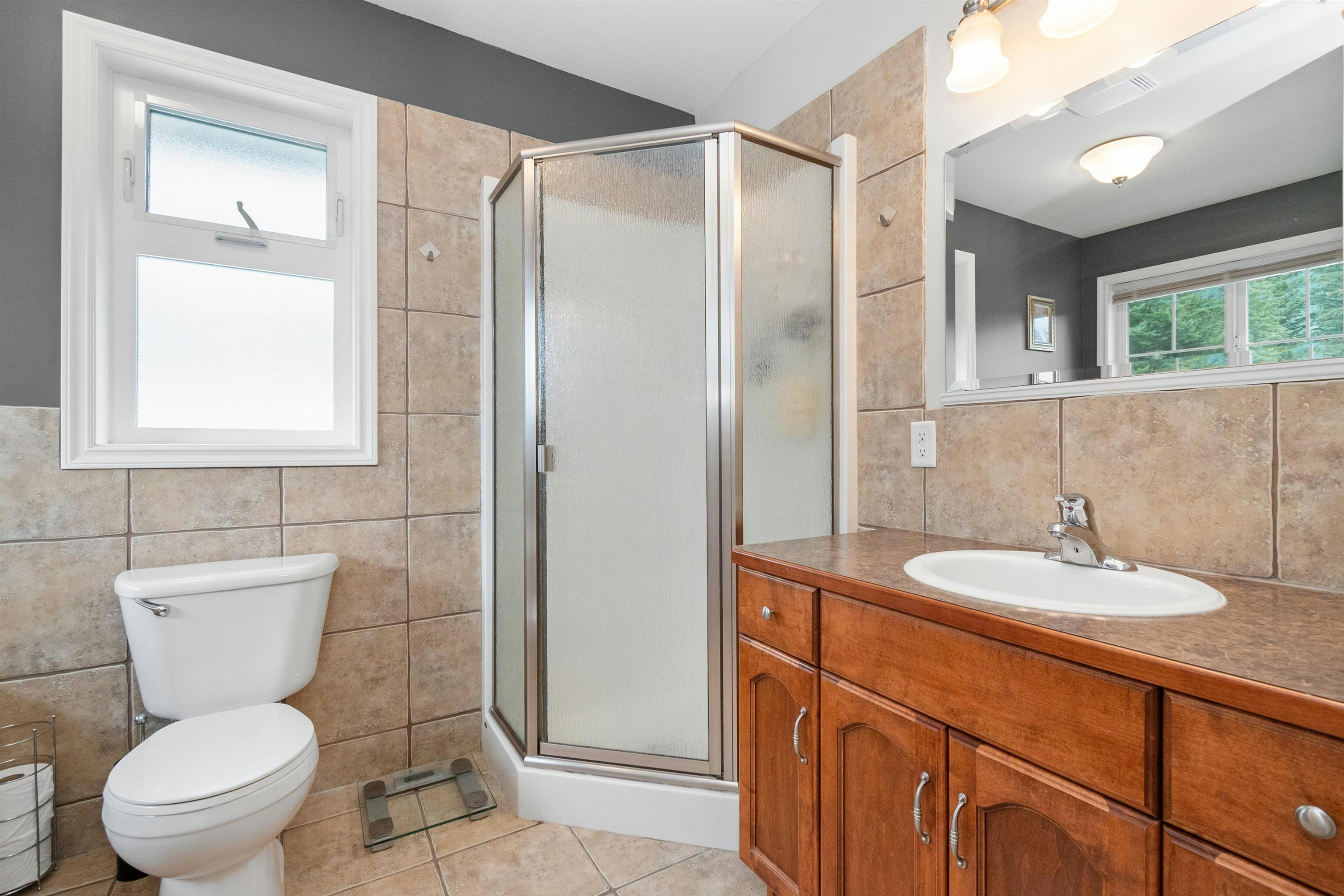 66022 Park Avenue, Hope, BC, V0X 1L1 - 20